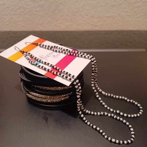 Swinging Loop Beads by PersonallyBowedbyCLB - Picture 6 of 12